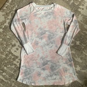 Women’s long sleeve nightgown